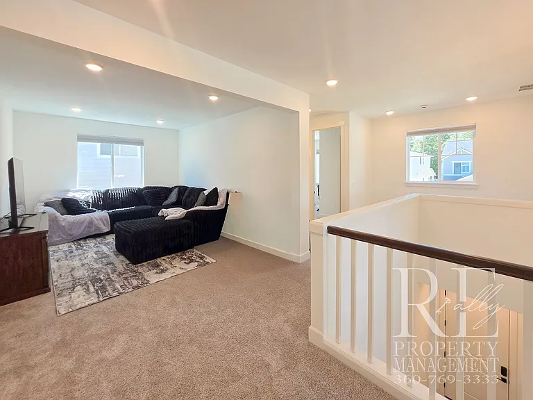 10607 Treasure Dr NW — Photo 27