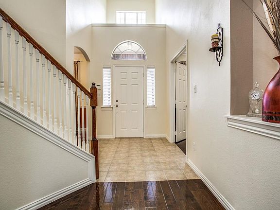 5th image of 4612 Harvest Ln
