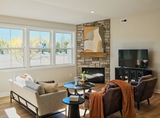 2 Willow Pointe Dr #2, Freeland, MI 48623