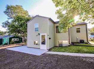 823 4th St SW, Minot, ND 58701