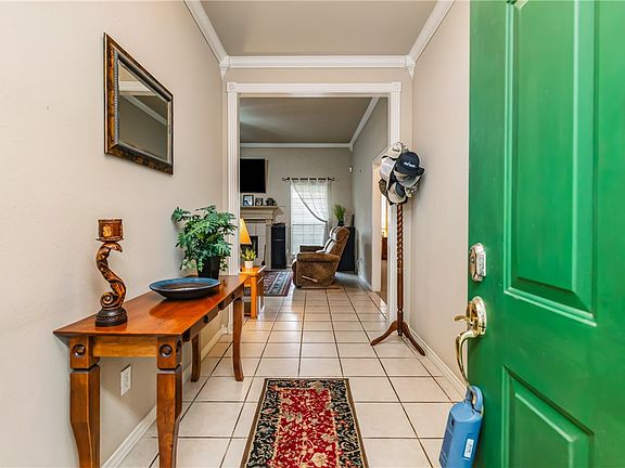 4th image of 7306 Sun Valley Dr