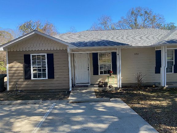2nd image of 2250 Hencye Dr #D