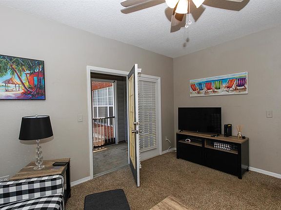 5th image of 23105 Harbour Vista Cir