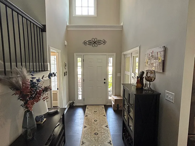 205 Solihull Ln — Photo 9
