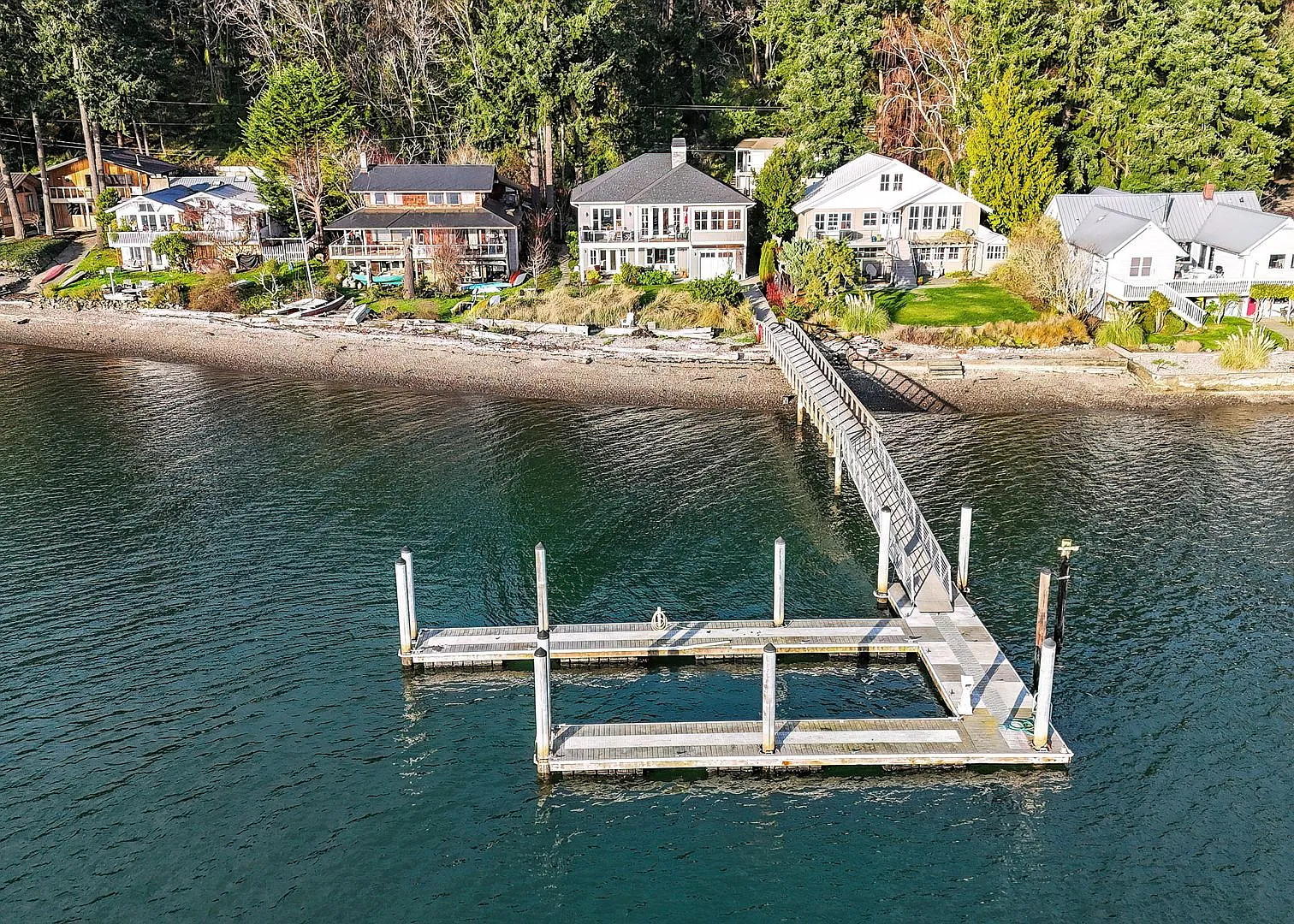 Impeccable Low Bank Bainbridge Waterfront Home with Private Dock — Photo 1