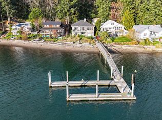 10941 NE Seaborn Rd, Bainbridge Island, WA 98110