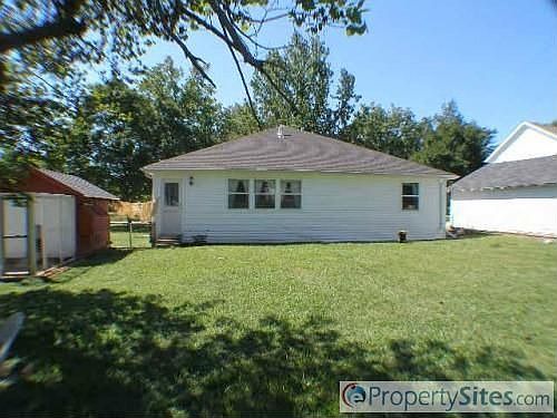 5th image of 111 Falconer St