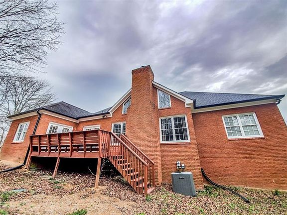 5th image of 420 Greystone Ln