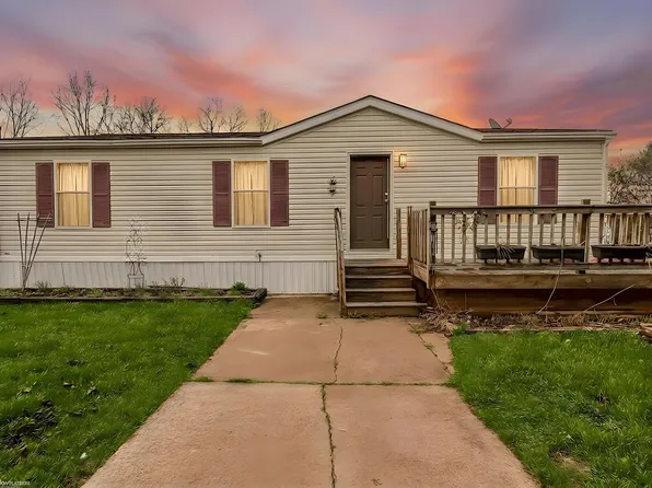 3606 Pinoak St, Clarkston, MI 48348
