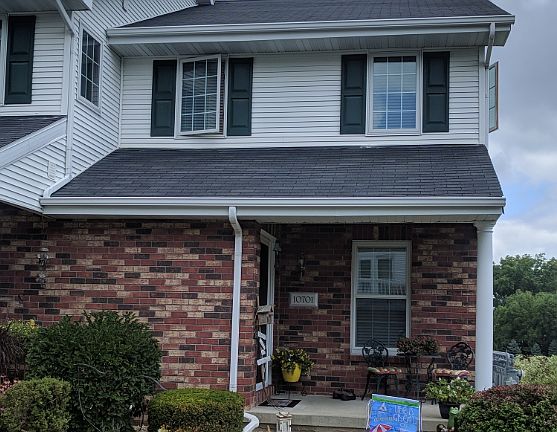 2nd image of 10701 N Bay Shore Ln