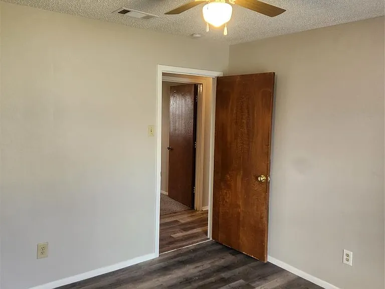 12419 Sparrow Ct — Photo 16