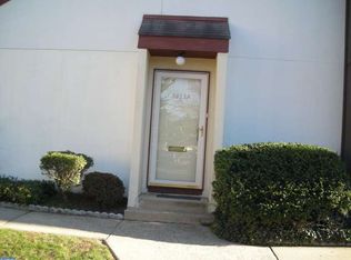 5023 S Convent Ln APT A, Philadelphia, PA 19114