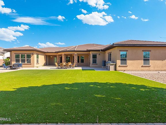 3rd image of 2285 E MEAD Drive