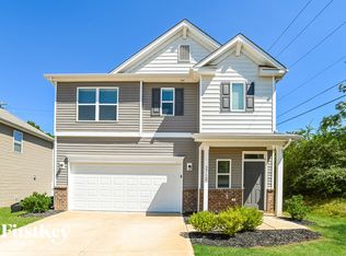 2712 Curbstone Ln, Charlotte, NC 28213