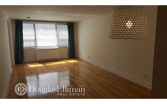 Rented by Douglas Elliman | media 10