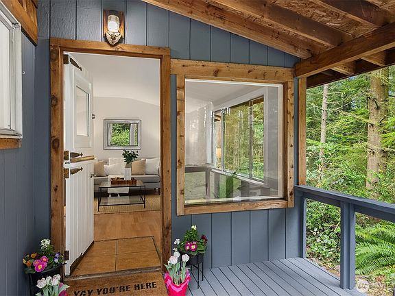 4th image of 713 Pilchuck Road
