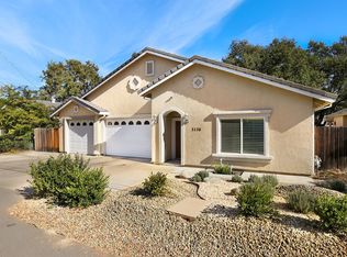 3136 Lines Ln, Carmichael, CA 95608
