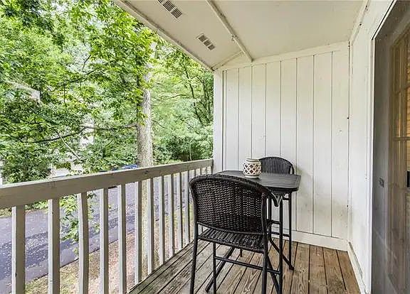 4th image of 6918 Elise Ct