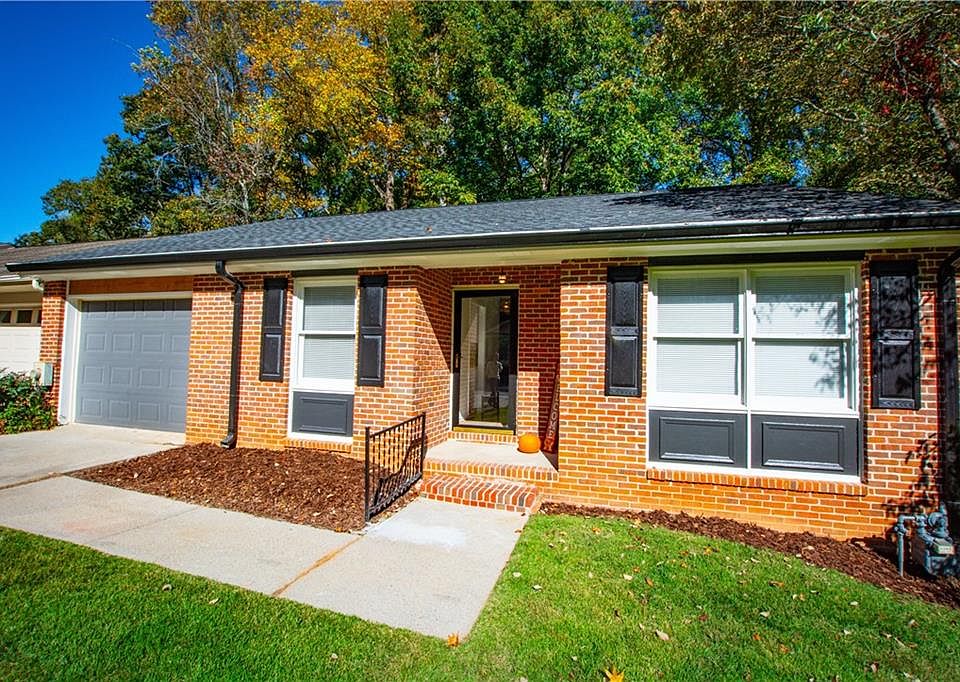 1st image of 151 Wrenwood Ln