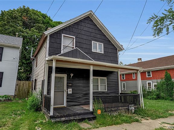 2nd image of 131 Lemon St