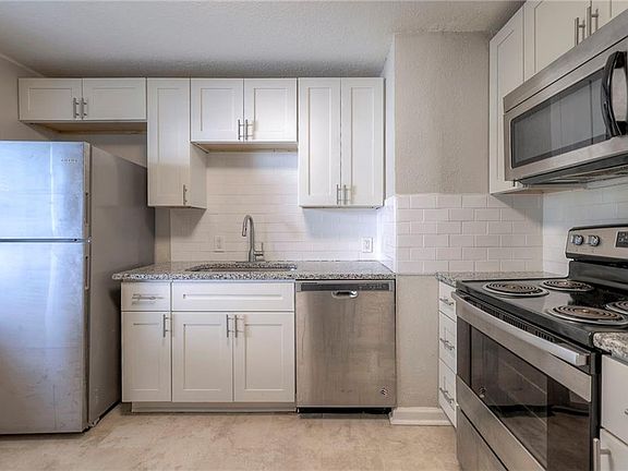 5th image of 4908 Skiles Ave