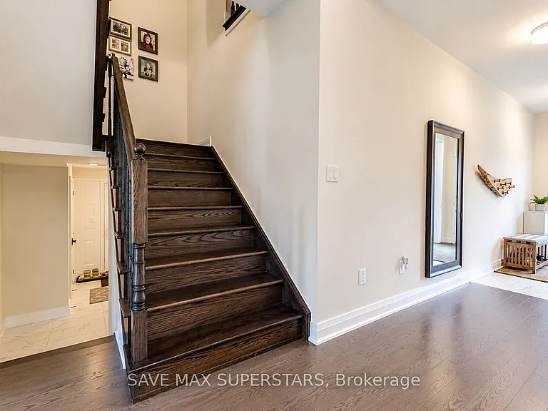 4 Sweet Cicely St — Photo 35
