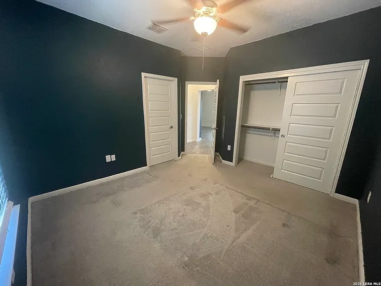 418 Lockhart — Photo 7