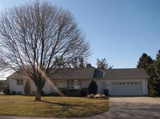 1095 E Cole Rd, Fremont, OH 43420