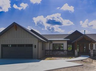 585 Edgemont Meadows Rd, Durango, CO 81301