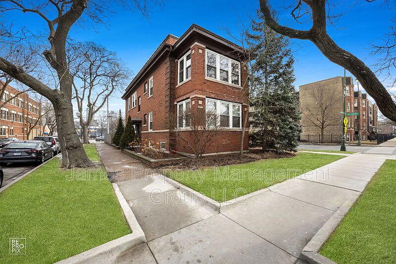 1st image of 5669 N Magnolia Ave #2