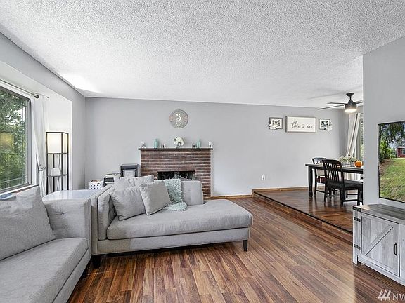 4th image of 8835 Kari Ln NW