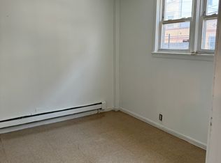 21 Mount Carmel Pl #2, Yonkers, NY 10701