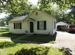 235 S Memorial St, Pittsfield, IL 62363
