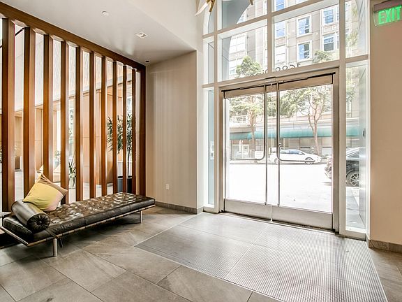 3rd image of 1688 Pine St #505A