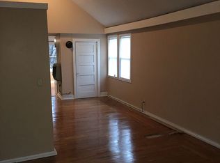 21 Cedar St, Cohoes, NY 12047