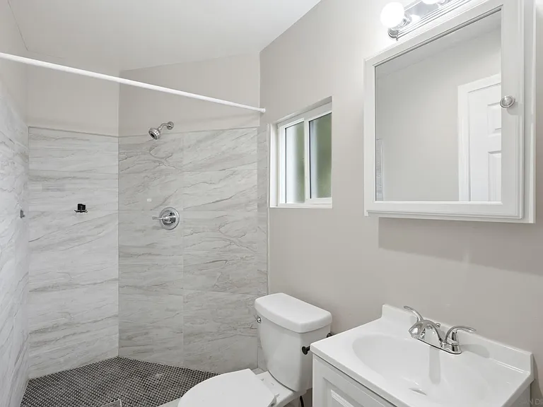 554 Ritchey St — Photo 15