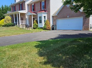 546 Gentry Ct, Westminster, MD 21157