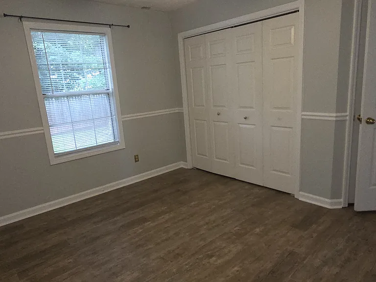 2637 Saint Charles Ln NW — Photo 5