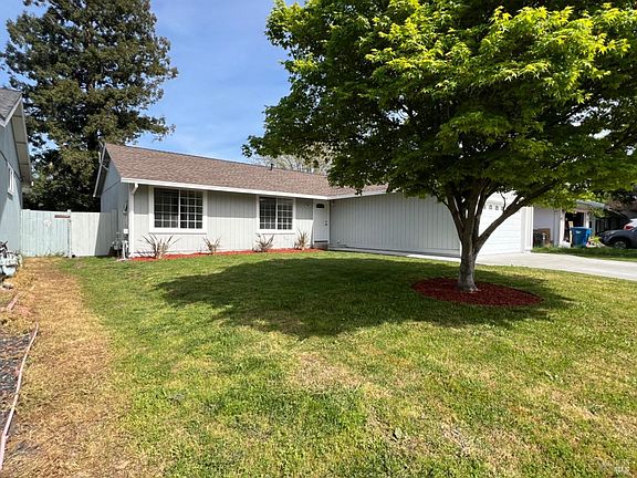 3rd image of 8686 Laurelwood Drive