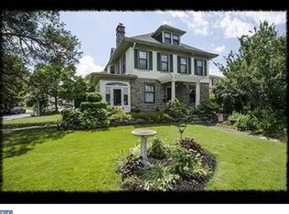 400 Crumlynne Rd, Ridley Park, PA 19078