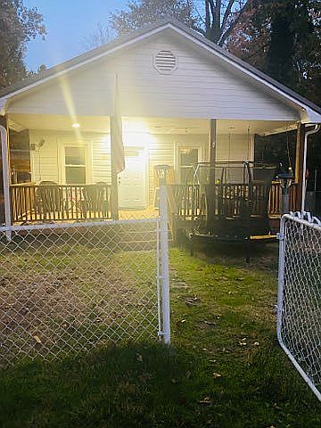 1st image of 510 Abney St