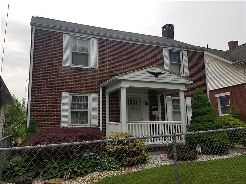 1st image of 212 N 6th St