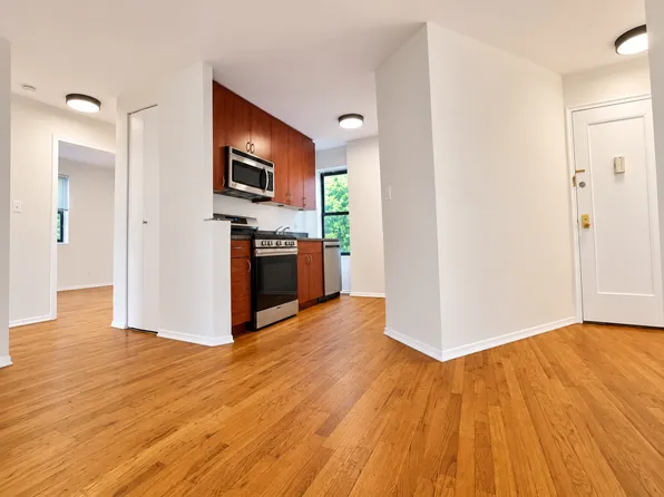 (undisclosed Address), Bayside, NY 11361