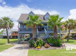 306 W 8th St, Gulf Shores, AL 36542