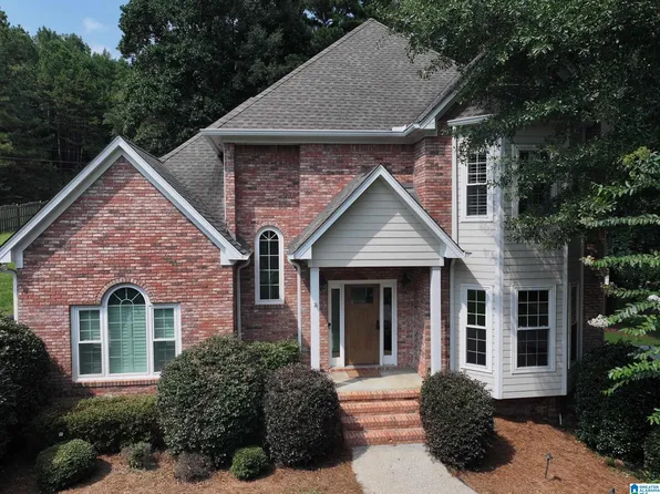 276 Woodbury Dr, Sterrett, AL 35147