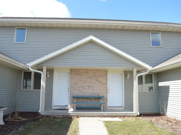 1123 Union Rd, Oregon, WI 53575