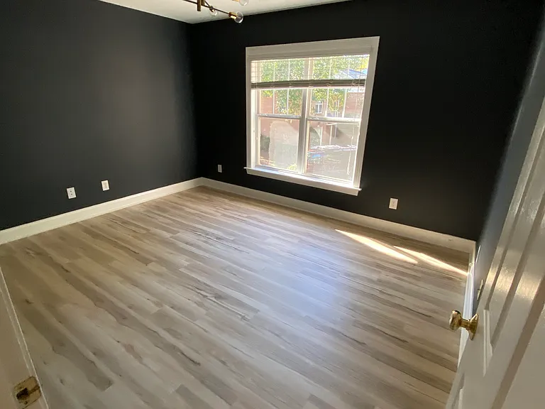 4744 Hunter Crest Ln — Photo 18