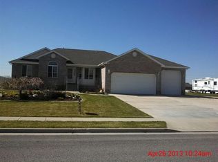 1441 W 1200 N, Farr West, UT 84404
