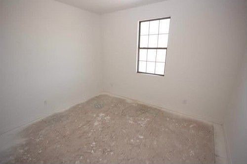2nd image of 543 E White Wing Dr