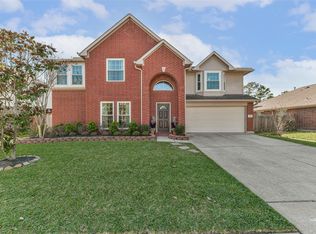 1116 Lake Shore Dr, Pearland, TX 77581
